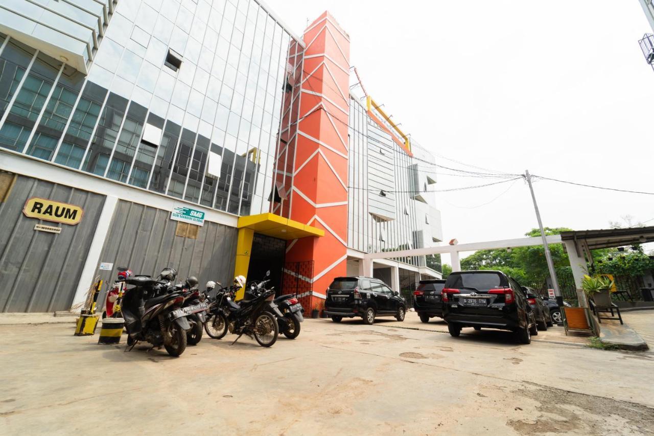 Koolkost Syariah Near Grand Kota Bintang Hotel Bekasi Exterior photo